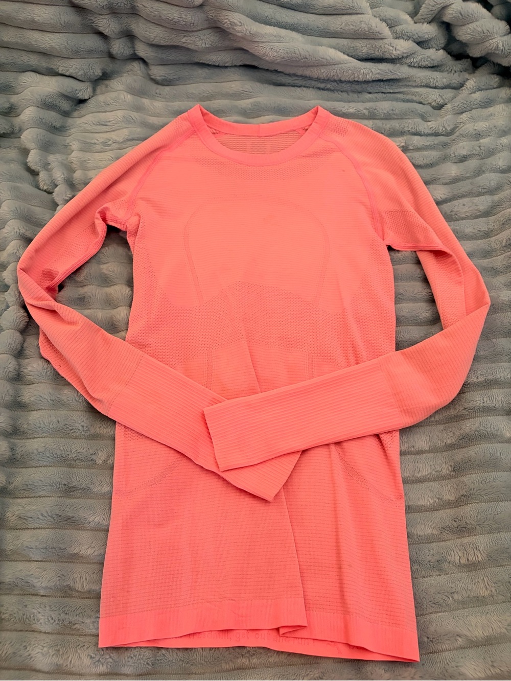 Women’s Lulu long sleeve swiftly